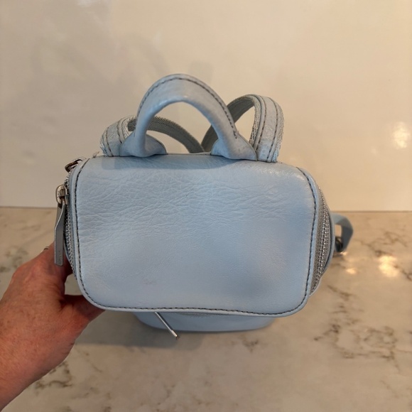 Matt & Nat Vegan Backpack Blue - Picture 3 of 7